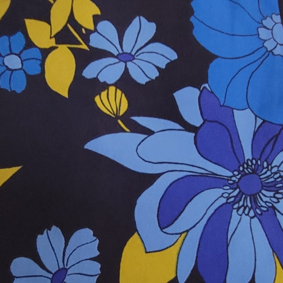 Maggy London Asymmetrical Blue Multicolored Floral Print Scarf Dress - Picture 4 of 7